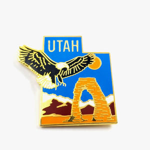 VTG Arches National Park Utah Flying Bald Eagle Bird Enamel Lapel Pin Souvenir